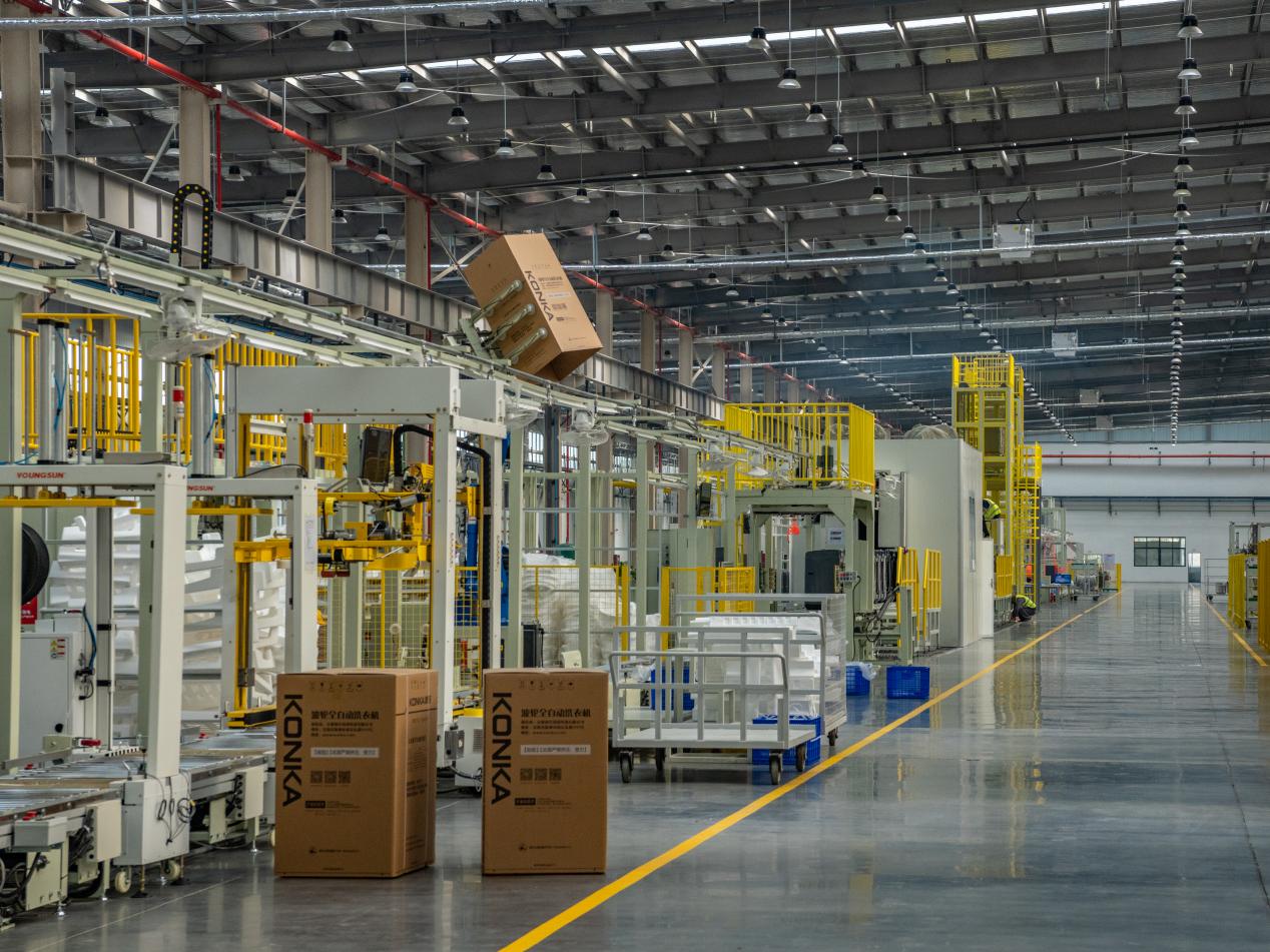 首列家電出口中歐班列“康佳號”鳴笛啟程，中國家電加速駛向全球市場